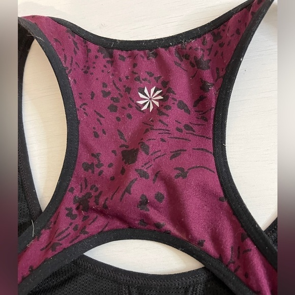 Athleta Patterned Sports Bra - Picture 9 of 10